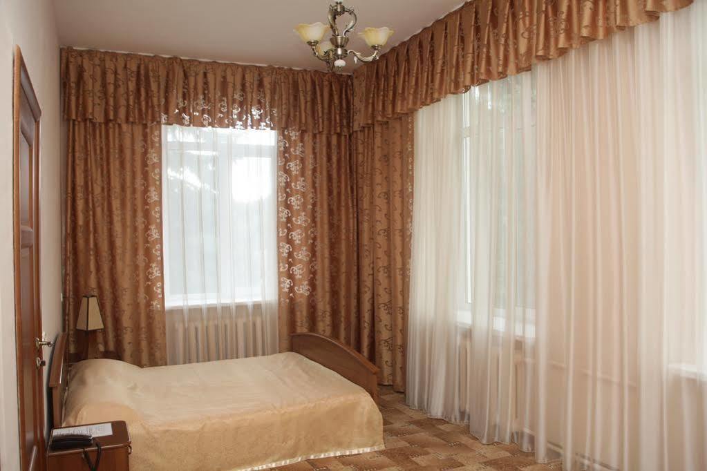 Grand Kavkaz Hotel Nalchik Ngoại thất bức ảnh